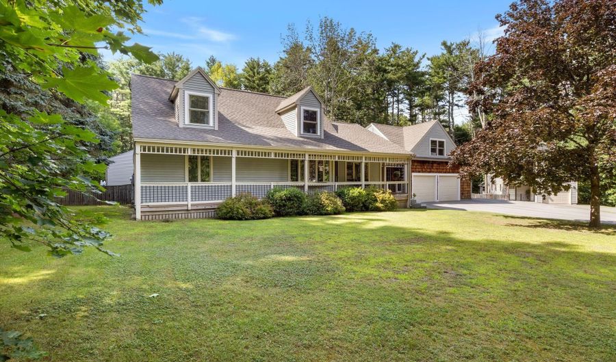 15 Hamden Place Rd, Arundel, ME 04046 - 4 Beds, 4 Bath