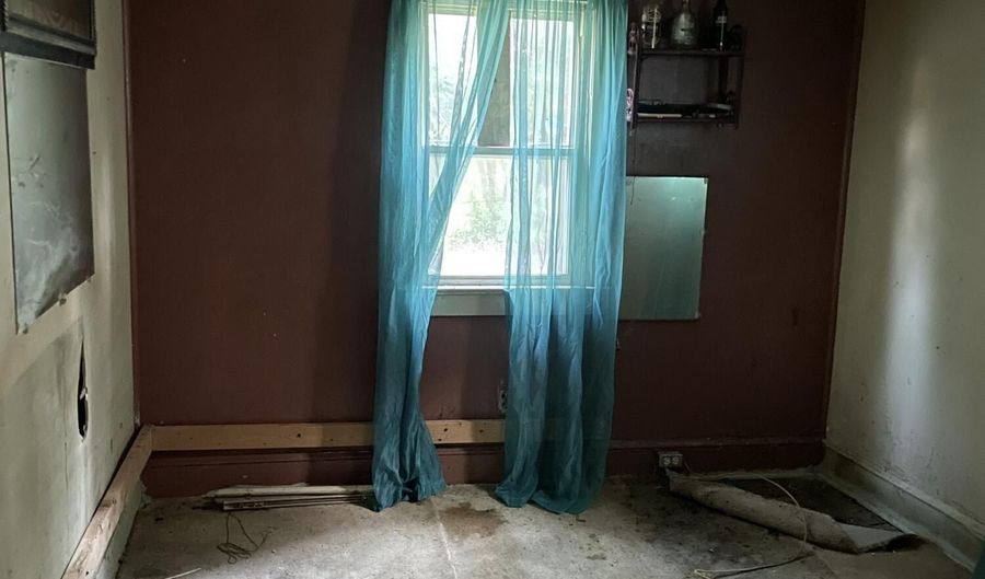 128 Prospect Ave, Weldon, NC 27890 - 3 Beds, 1 Bath