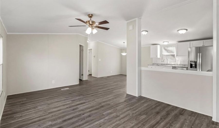 217 E Pointe Dr, Benton, LA 71006 - 3 Beds, 2 Bath