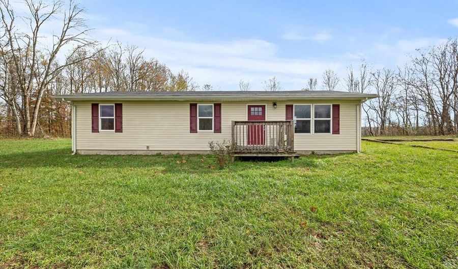 1264 Dyer Rdg, Baxter, TN 38544 - 3 Beds, 2 Bath