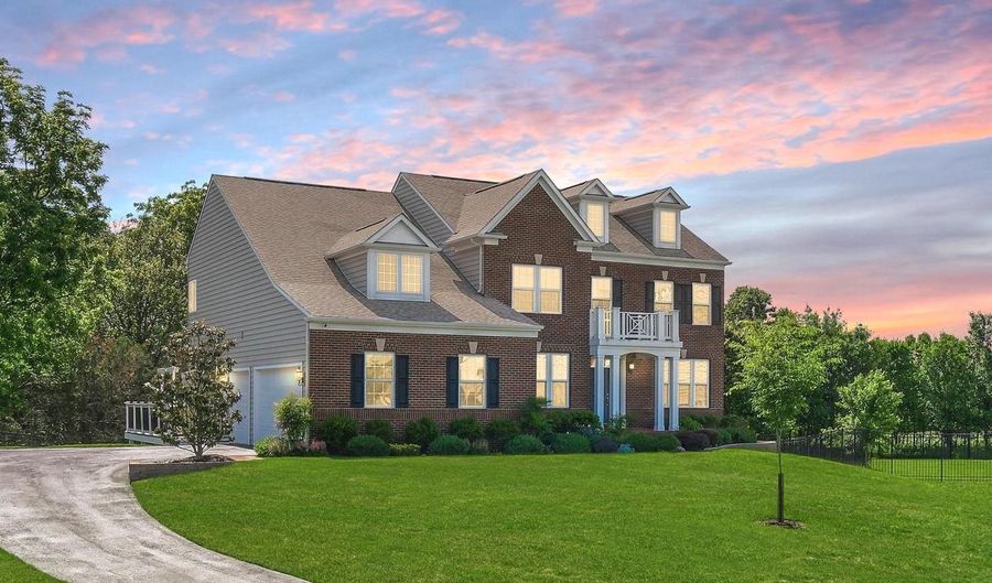 7 HEARTWOOD Ter, Rockville, MD 20855 - 5 Beds, 5 Bath