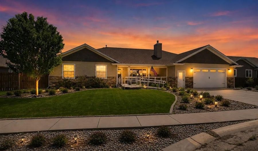 3532 Maple Leaf Ave, Cody, WY 82414 - 4 Beds, 3 Bath