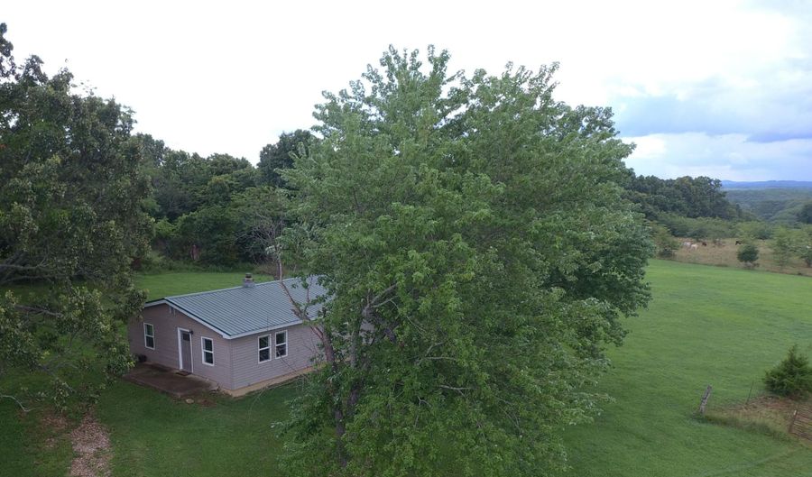 11138 State Highway O, Ava, MO 65608 - 2 Beds, 1 Bath