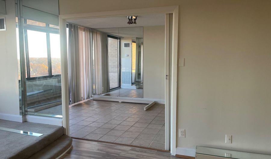 5225 POOKS HILL Rd 1824N, Bethesda, MD 20814 - 2 Beds, 1 Bath