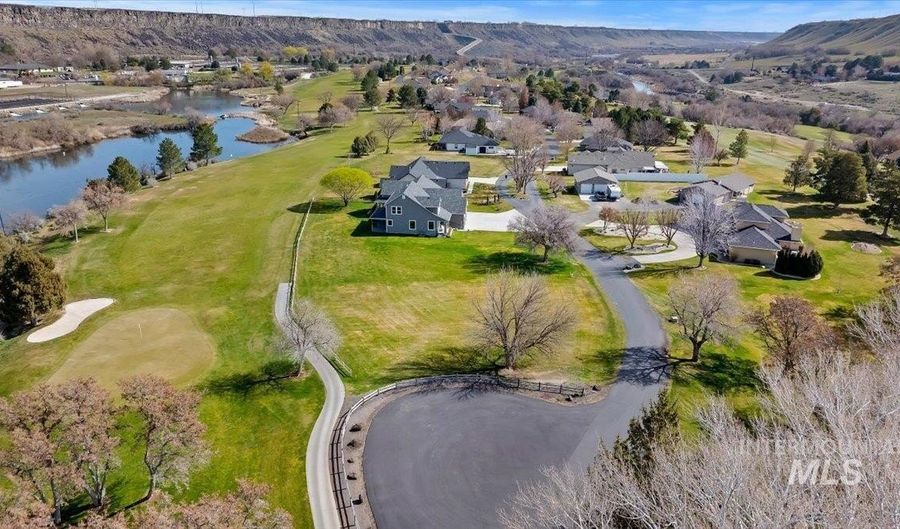 326 Clear Lake Ln, Buhl, ID 83316 - 0 Beds, 0 Bath