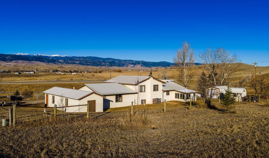 45 Camino Vista Montana, Buffalo, WY 82834 - 3 Beds, 3 Bath
