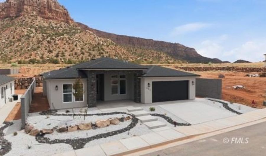 434 S Carling St, Colorado City, AZ 86021 - 4 Beds, 3 Bath