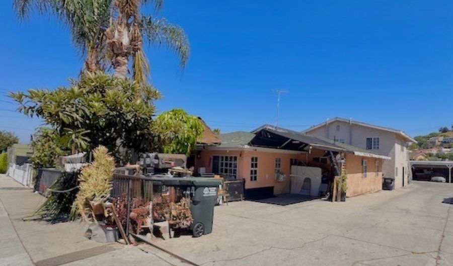 3844 Whiteside St, East Los Angeles, CA 90063 - 12 Beds, 6 Bath