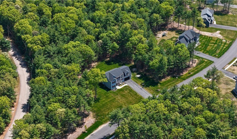 1 Cassidy Trl, Coventry, RI 02816 - 4 Beds, 3 Bath