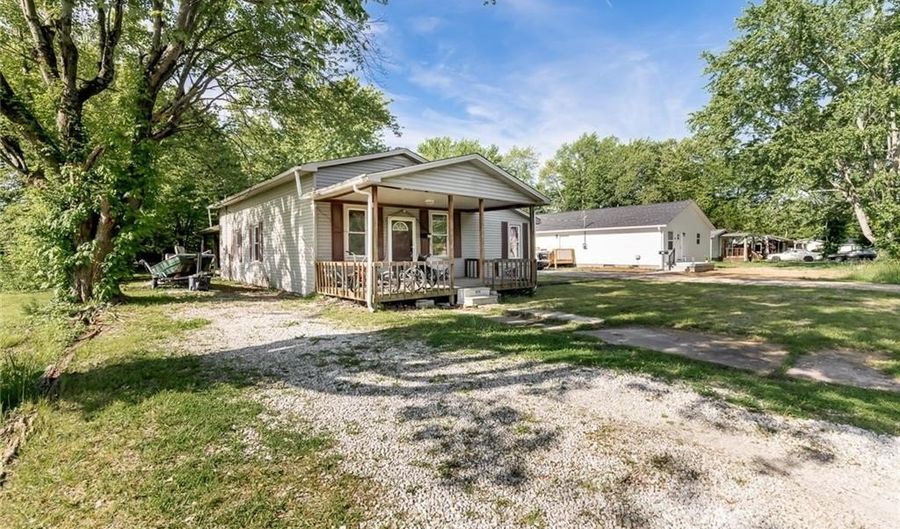 171 Blunt Ave, Austin, IN 47102 - 4 Beds, 1 Bath