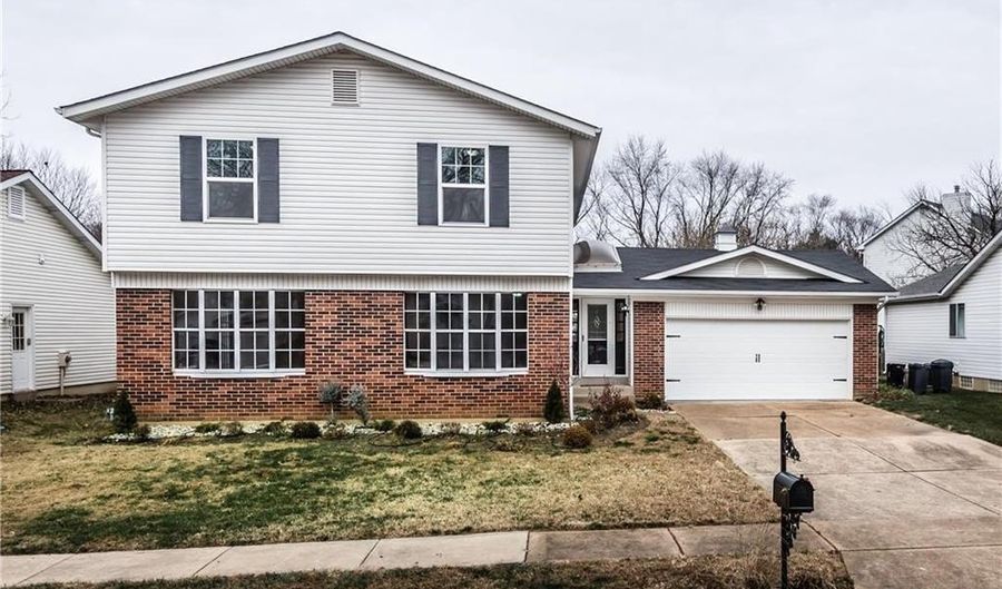 1369 Nykiel Ct, Ballwin, MO 63011 - 4 Beds, 3 Bath