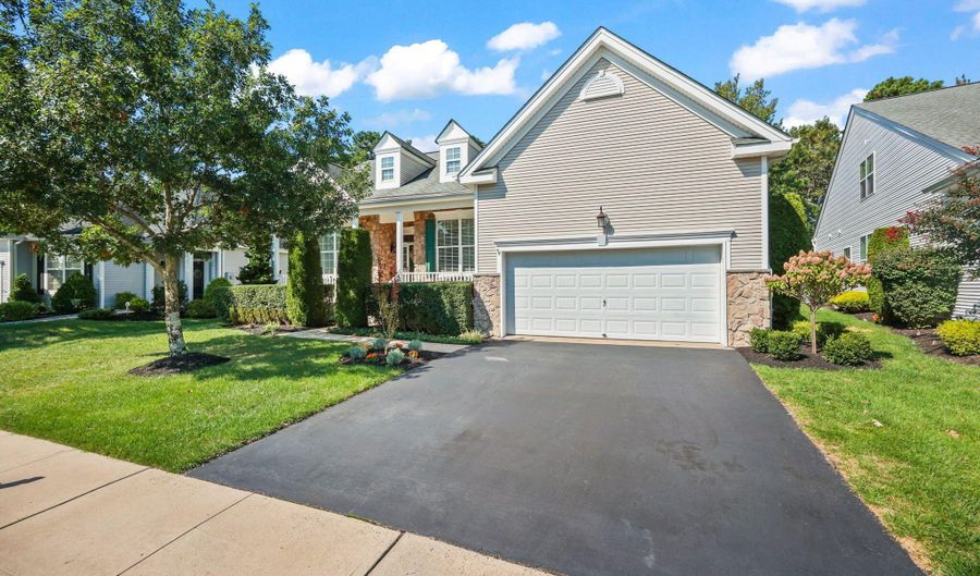 28 Pond View Cir, Barnegat, NJ 08005 - 3 Beds, null Bath