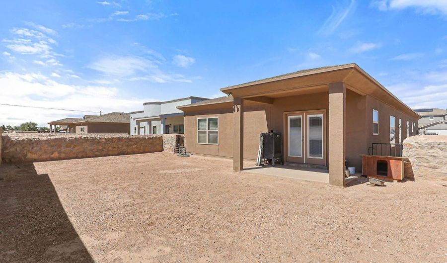 11589 Flor Cadillo, Socorro, TX 79927 - 3 Beds, 2 Bath