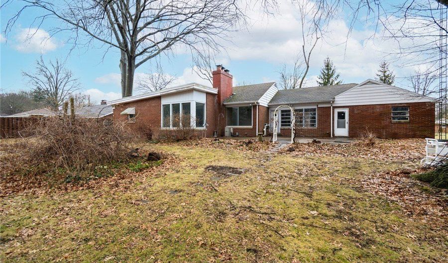 1114 Briarcliff Ave, Alliance, OH 44601 - 3 Beds, 2 Bath