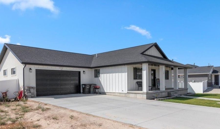 130 E 300 N, Centerfield, UT 84622 - 4 Beds, 3 Bath