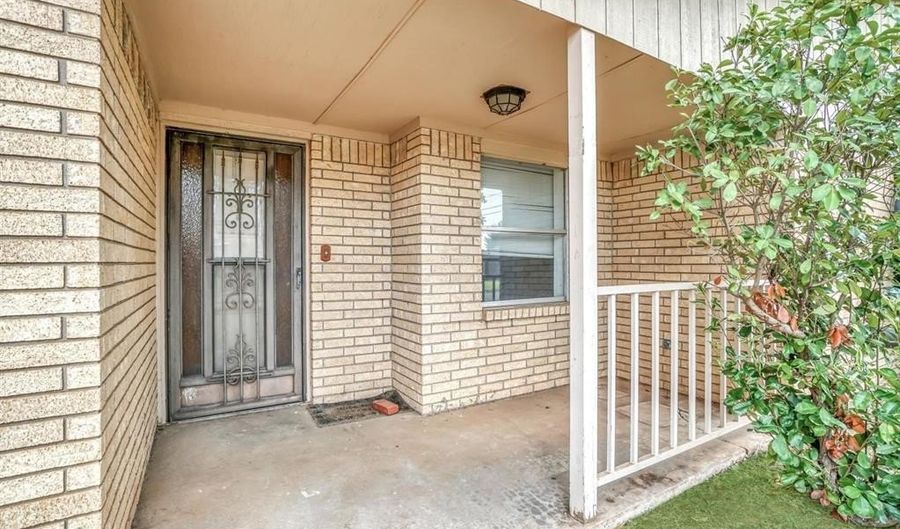 700 Taft St, Altus, OK 73521 - 3 Beds, 2 Bath