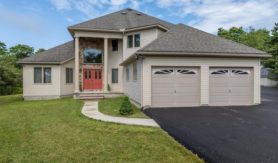 478 Patten Cir, Albrightsville, PA 18210 - 3 Beds, 3 Bath