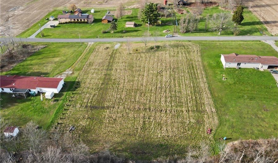 24865 Center Ave, Alliance, OH 44601 - 0 Beds, 0 Bath
