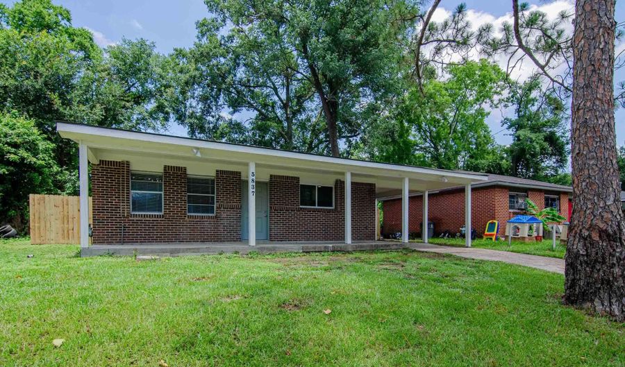 5837 Denova St, Baton Rouge, LA 70812 - 3 Beds, 2 Bath