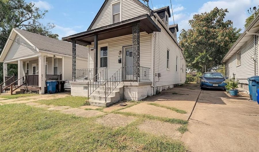 8439 Tennessee Ave, Affton, MO 63125 - 2 Beds, 1 Bath