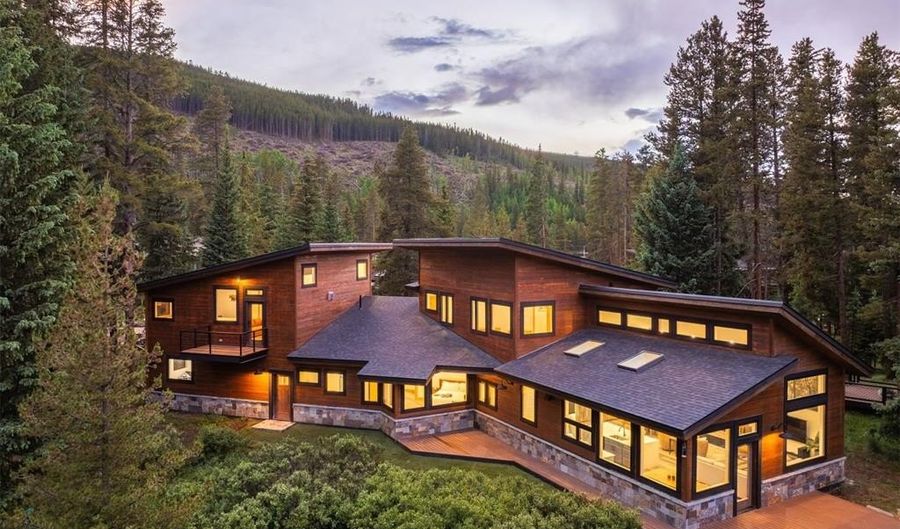 89 WILDERNESS Dr, Breckenridge, CO 80424 - 4 Beds, 4 Bath