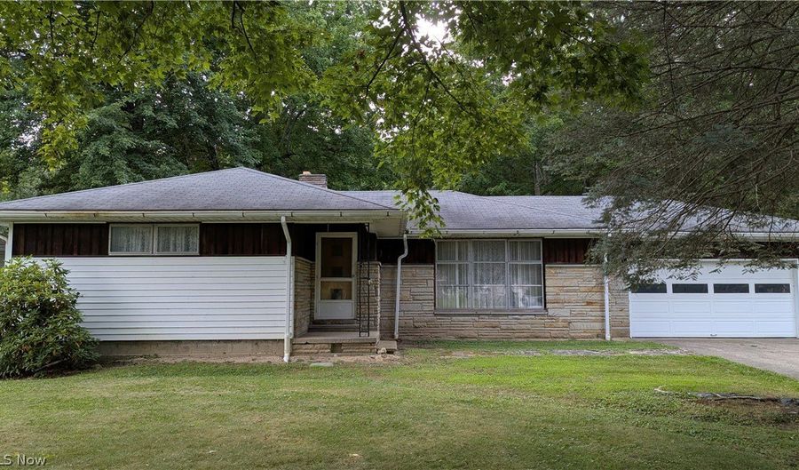 2921 Center Rd, Ashtabula, OH 44004 - 3 Beds, 1 Bath