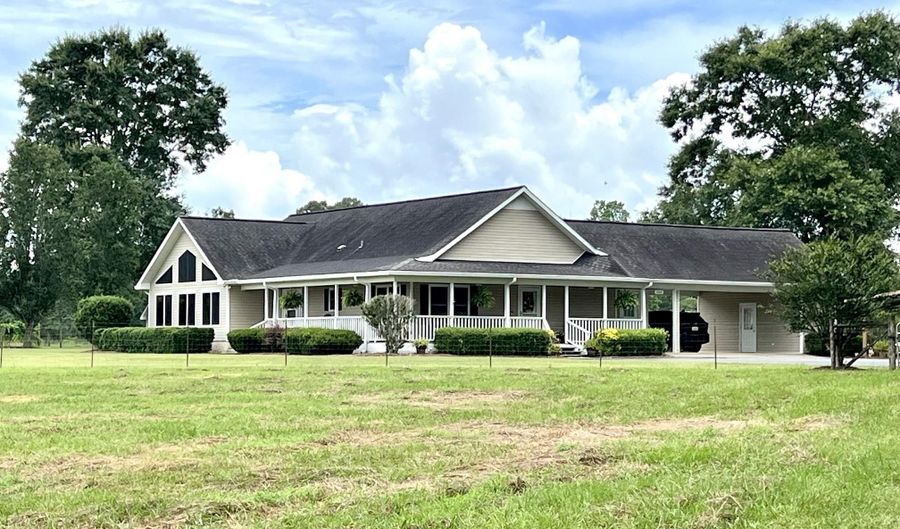 18880 Leon Wiggins Rd, Andalusia, AL 36420 - 3 Beds, 3 Bath