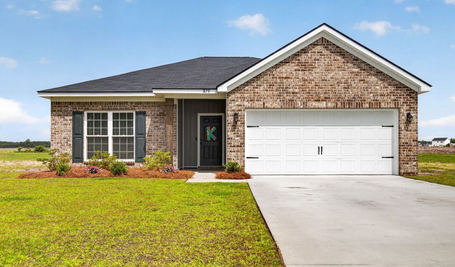 1879 Arnold Dr SE, Allenhurst, GA 31301 - 3 Beds, 2 Bath