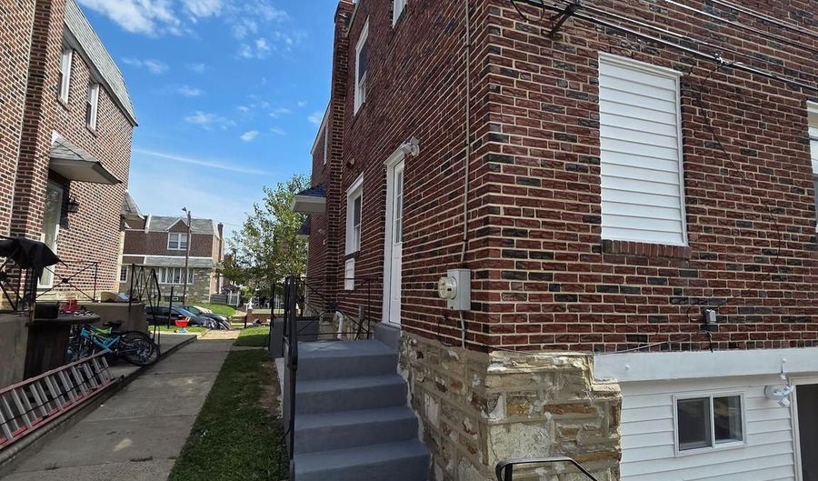 1828 MEGARGEE St, Philadelphia, PA 19152 - 3 Beds, 3 Bath