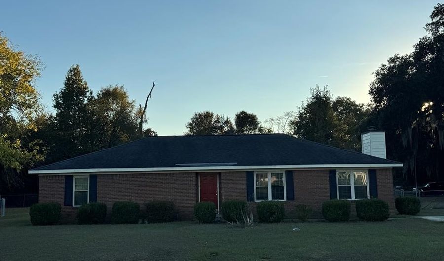 621 AZTEC Ln, Albany, GA 31707 - 4 Beds, 2 Bath