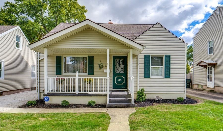 2376 S Seneca Ave, Alliance, OH 44601 - 3 Beds, 1 Bath