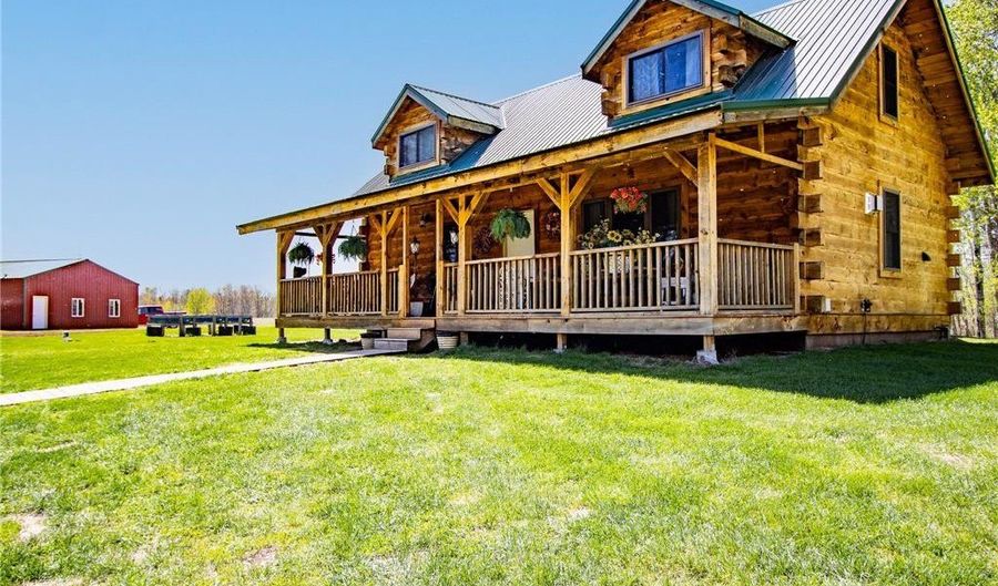 37590 Degerstrom Rd, Askov, MN 55704 - 3 Beds, 2 Bath