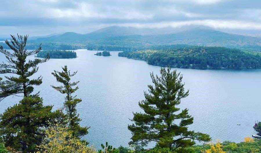 972 Rattlesnake Is, Alton, NH 03810 - 4 Beds, 2 Bath