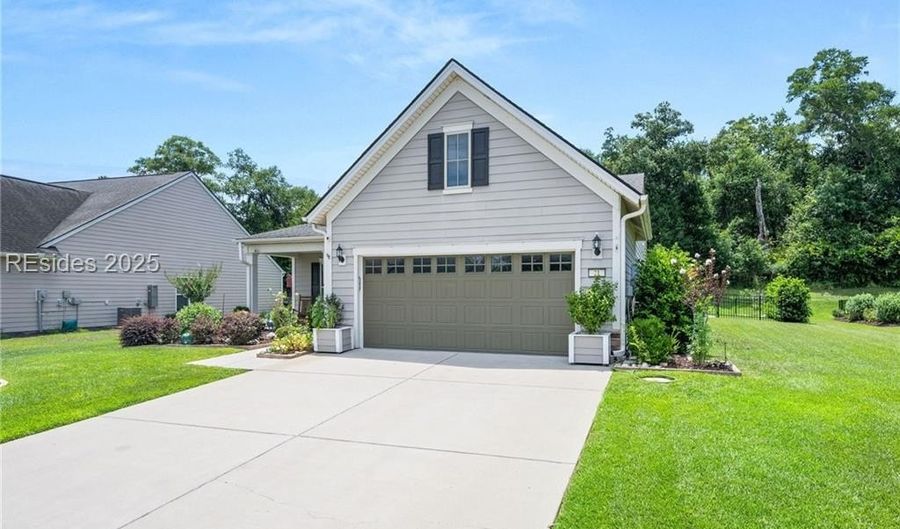 21 Heathrow Ave, Bluffton, SC 29910 - 2 Beds, 2 Bath