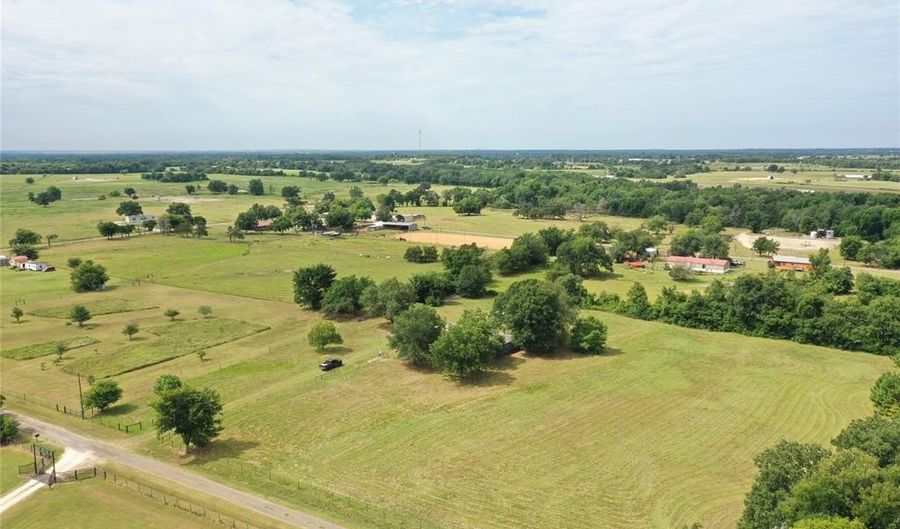 121 FCR 482, Teague, TX 75860 - 3 Beds, 4 Bath