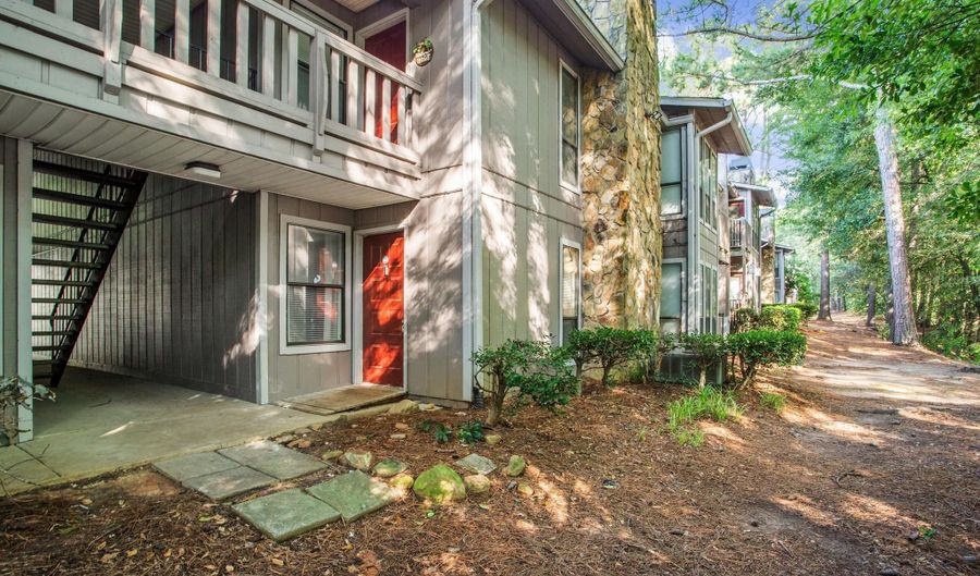 3991 Woodridge, Tucker, GA 30084 - 2 Beds, 2 Bath