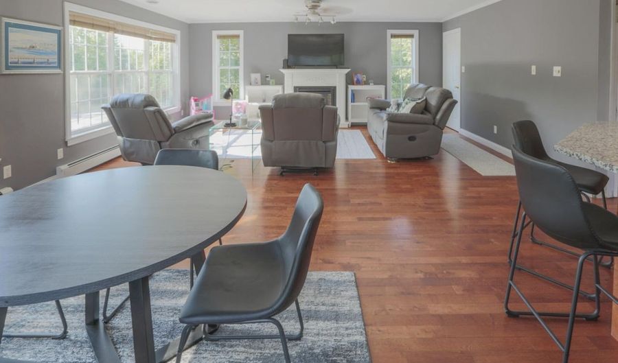 53 Lincolnville Ave, Belfast, ME 04915 - 3 Beds, 2 Bath