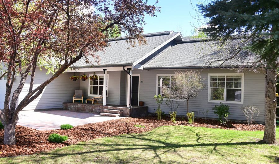 231 Tendoy St, Bellevue, ID 83313 - 4 Beds, 3 Bath