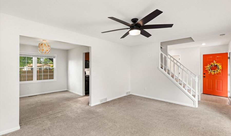 1421 NW Pebble Dr, Ankeny, IA 50023 - 4 Beds, 3 Bath