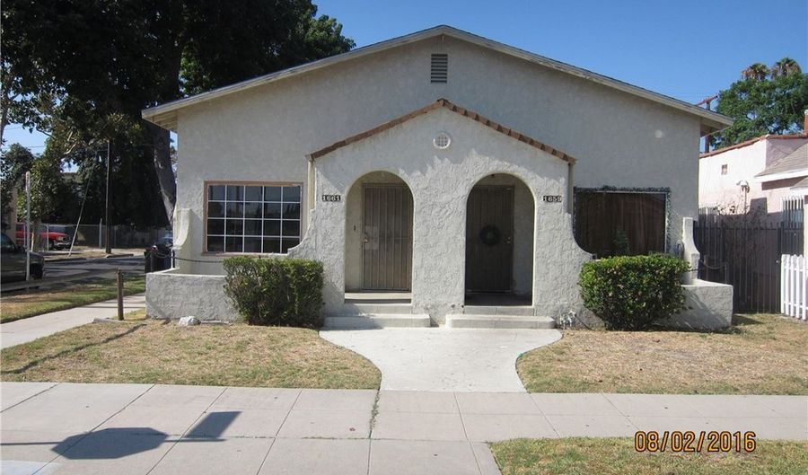 1661 W 65th Pl, Los Angeles, CA 90047 - 2 Beds, 1 Bath