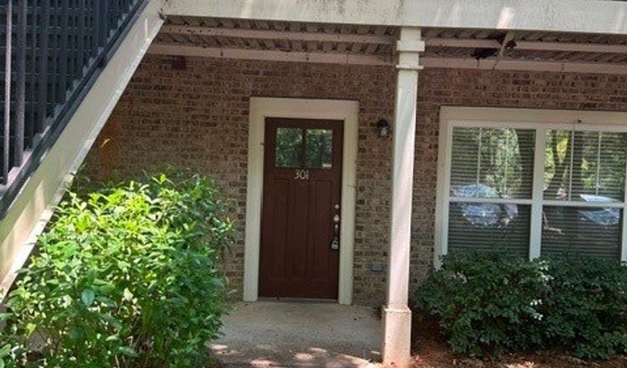 490 Barnett Shoals Rd 301, Athens, GA 30605 - 3 Beds, 3 Bath