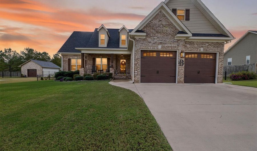 84 FREEDOM Way, Anniston, AL 36207 - 4 Beds, 3 Bath