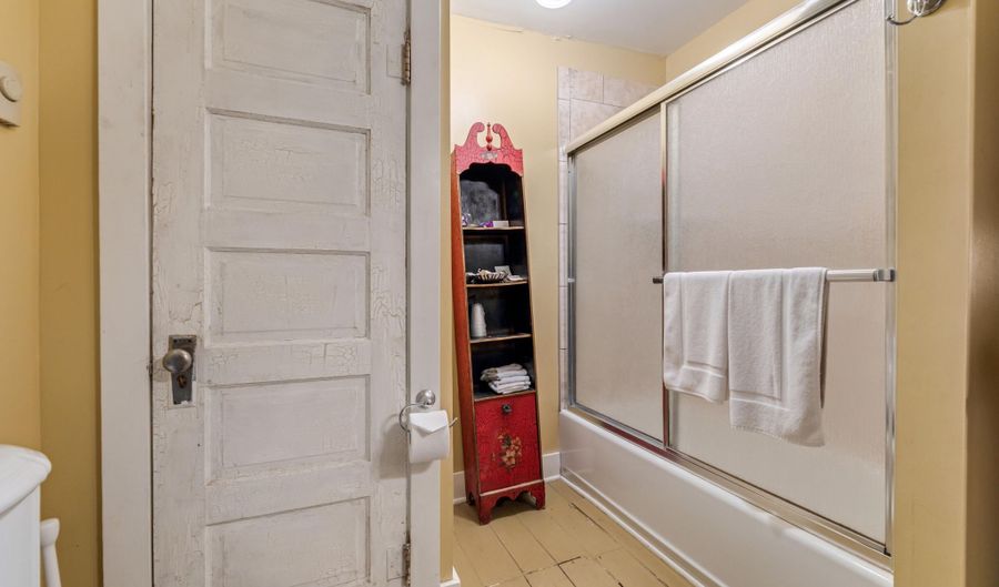305 N Main St, Alma, WI 54610 - 0 Beds, 0 Bath