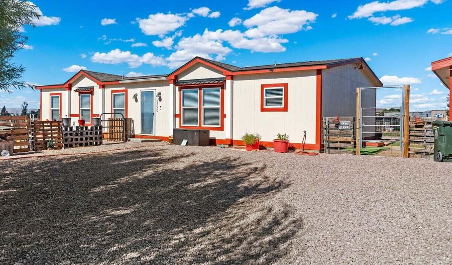 900 W Livernois Way, Chino Valley, AZ 86323 - 3 Beds, 2 Bath