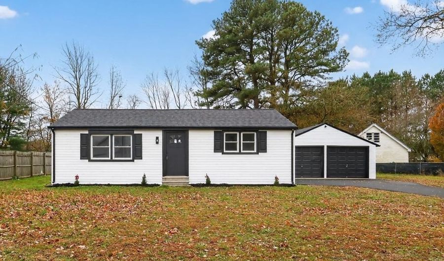 216 W HIGH St, Felton, DE 19943 - 3 Beds, 1 Bath