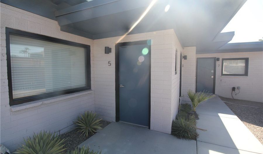 218 S 11th St 5, Las Vegas, NV 89101 - 0 Beds, 1 Bath