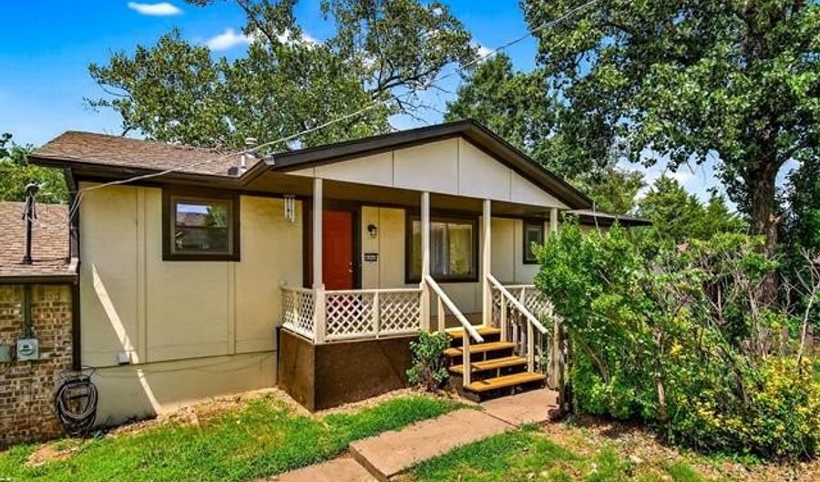 4040 Sheridan Rd, Bartlesville, OK 74006 - 3 Beds, 2 Bath