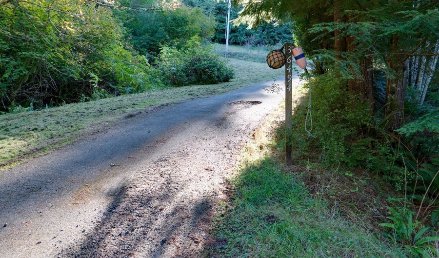 36494 Battle Creek Ln, Astoria, OR 97103 - 3 Beds, 2 Bath