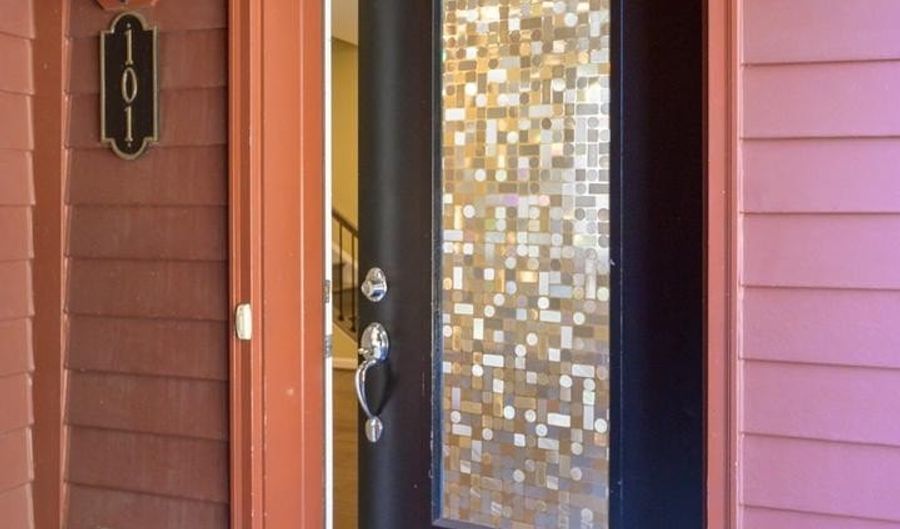 5130 CAMBRIA #101, Alexandria, VA 22304 - 3 Beds, 3 Bath