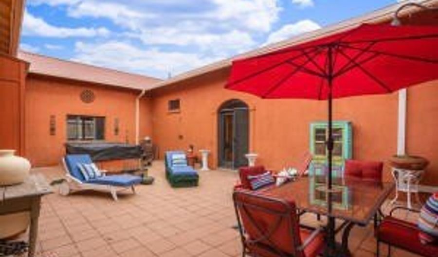 2076 W Tierra Contenta Trl, Bisbee, AZ 85603 - 3 Beds, 3 Bath